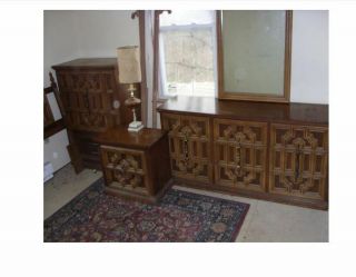 4pc Bedroom Set Large Dresser With Mirror,  Chest,  Night Stand,  Headboard & Rails