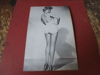 Wwii Betty Grable 1 Pin - Up Gi Foot Locker Photo Postcard