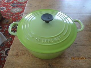 Le Crueset Dutch Oven No 22 Lime Green 3 1/2 Us Qt