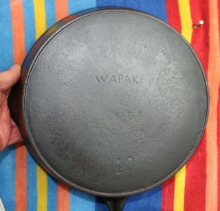 Early Wapak 10 Cast Iron Skillet Erie Ghost Pan
