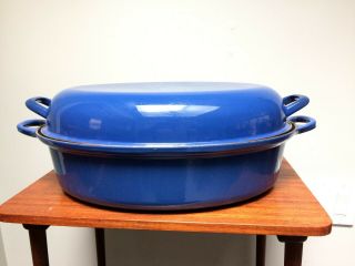 Le Creuset Blue Enamel Cast Iron Oval Roaster W/lid No.  43