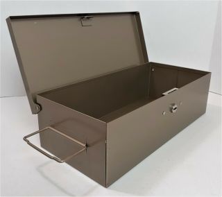 Vintage Merriam No.  8 Guardsman Metal Storage Box Metal File Case 207
