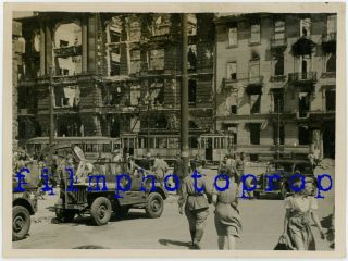 Wwii Us Photo Very Busy Street Scene W/ 66th Armored Marked Jeep Berlin Germany