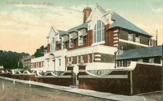 Devizes - Secondary School - Old Postcard View