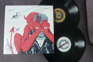 Queens Of The Stone Age - Villains 2 X 12 " Lp Signed By The Whole Band Qotsa