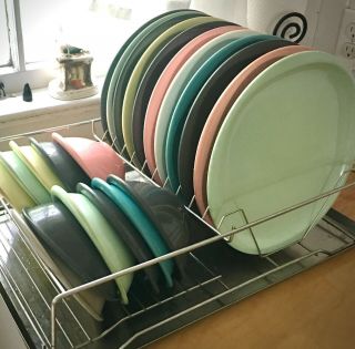 Vintage Boontonware Melamine Plastic 11 Bowls 1307 - 12 And 11 Plates 1102 - 10