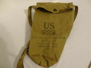 Vintage Ww2 Us Army Noncombatant Gas Mask Mia2 - I - I Bag Medium Adult