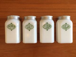 Hazel Atlas Green Letters White Milk Glass Shakers Set Of 4 Chef Boy - Ar - Dee