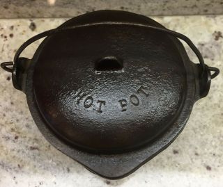 Wagner Ware Sidney 1364 - 0 - Salesman Sample / Childs Cast Iron Toy Hot Pot W/Lid 3