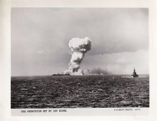 Wwii Navy Photo Uss Princeton Aircraft Carrier Hit By Japanese Bomb 628