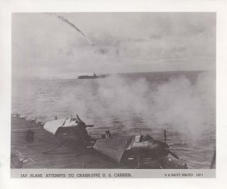 Wwii Us Navy Photo Japanese Kamikaze Attack On Aircraft Carrier Pto 617