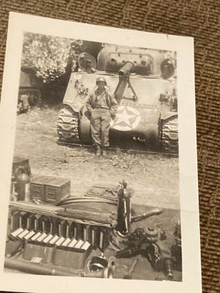 Wwii Us Army Photo Of Soldier Standing In Front Of Tank