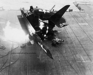 Curtiss Sb2c - 4e Helldiver Crash Landing Uss Shangri - La 8 " X 10 " Wwii Photo 310