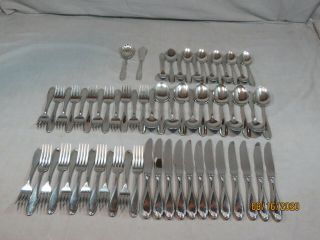 62 Pc Oneida Camber Or Scroll Stainless Flatware Set Service For 12 18/8