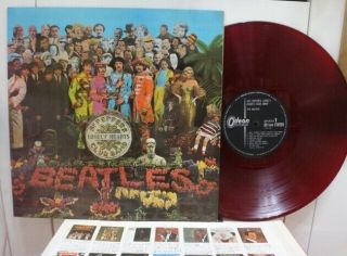 The Beatles / Sgt.  Pepper 