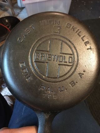 Griswold 3 Erie Vintage Cast Iron 6 1/4” Fry Pan Egg Skillet Large Logo 709