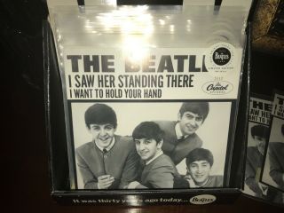 The Beatles " I Want To Hold.  " 1994 Rare Store - Promo Exclusive Stand W/10 45s