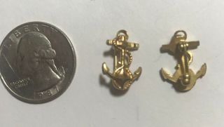 Wwii Us Navy 1943 - 1945 Anchor With Rope Military Pins (small)
