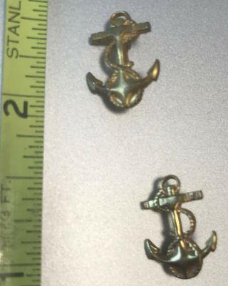 WWII US Navy 1943 - 1945 Anchor with Rope Military Pins (small) 2