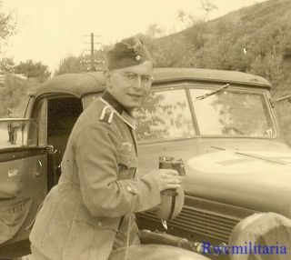 Fantastic Wehrmacht Soldier W/ Canteen By Medical Marked Staff Car On Road