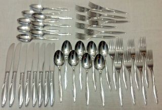 Oneida Kenwood Forever Rose Stainless Flatware 40 Pc.  Service For 8