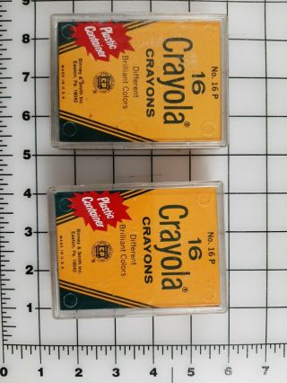 2 Vintage Boxes Of 16 Crayola Crayons In Plastic Container Binney & Smith