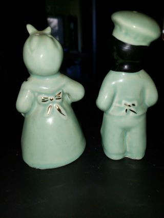 Vintage Black Americana Chef Salt and Pepper Shakers Green 3
