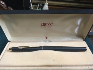 Lovely Vintage Cross Classic Black Fountain Pen With Gold Trim