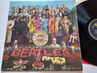 The Beatles - " Sgt Pepper " Uk 1st Press Mono With Red Inner And Cutouts Ex Cond