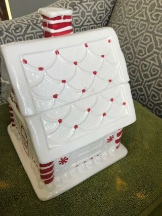 WILLIAMS SONOMA Peppermint House Cookie Jar Gingerbread Canister Red White Xmas 2