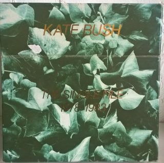 Kate Bush The Single File 1978 - 1983 13x7 Inch Singles And Lyric Booklet