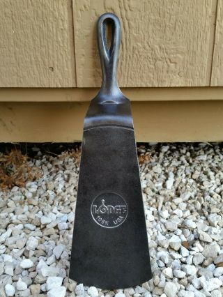 Vintage Lodge Cast Iron Spatula Made From A 10 Skillet