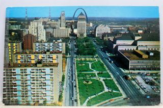 Missouri Mo Saint Louis Gateway Mall Postcard Old Vintage Card View Standard Pc
