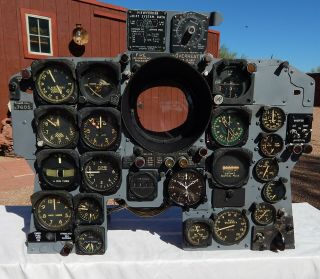 Usaf Rf - 84f Thunderflash Jet Reconnaissance Fighter Complete Instrument Panel