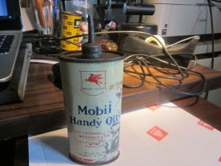 Early Socony - Vacuum Mobil Handy Oil Oval Handy Oiler Can Lead Top