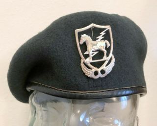 Us 10th Special Forces Group Green Beret,  Canadian Made Beret With Silver Badge