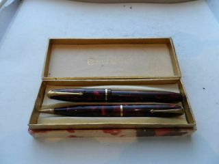 Vintage Conway Stewart Dinkie 550 Fountain Pen & 25 Pencil Set