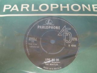 Record 7” Single The Beatles Love Me Do R4949 Black Label Made In Great Britain
