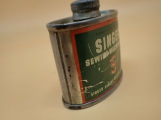 Vintage Oil Can Lead Top Singer Sewing Machine Oil 1 1/2 oz.  Can 2 3