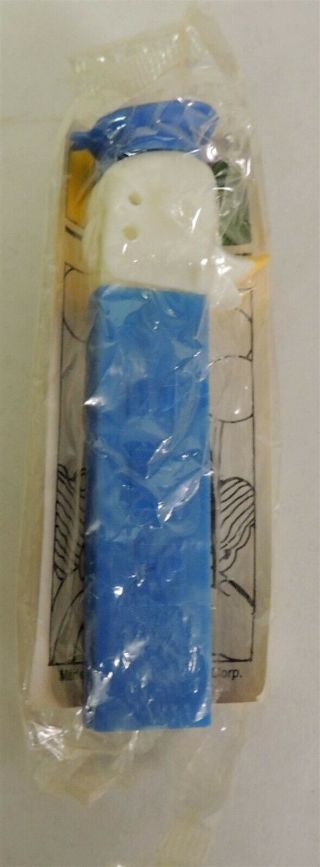 A922.  Vintage: Donald Duck No Feet Pez Dispenser In Bag With Water Color (1978)