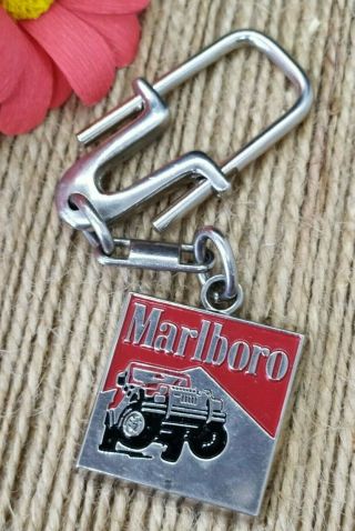 Vintage Metal Keychain With The Image Of The Car Jeep " Marlboro " Red