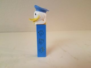 Vintage Pez Donald Duck Die Cut 2.  6 / Looks Really