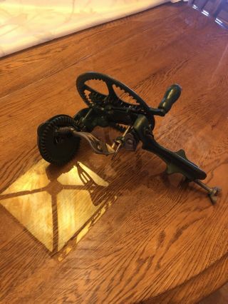 Vintage Reading 78 Cast Iron Apple Peeler Green Table Top Clamp 2