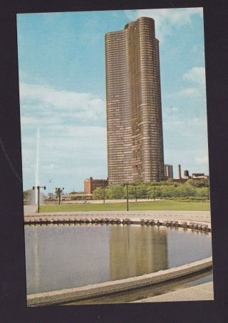 Old Vintage Postcard Of Lake Point Tower 505 North Lake Shore Drive Chicago Il