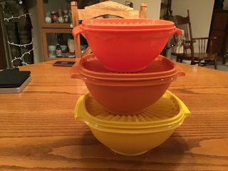 Vintage Tupperware 3 Bowl Set Yellow/copper/orange With Lids
