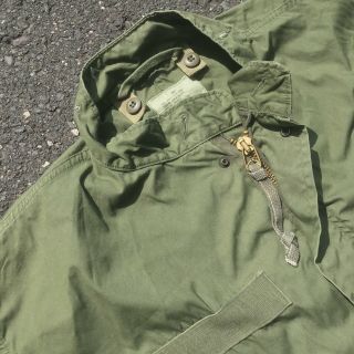 Post Vietnam Era M - 65 Fishtail Parka Shell with NOS Hood Large Army Jacket Coat 3