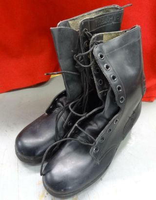 Vietnam War - Black Leather Combat Boots - 1975 Dated - Size 7 - Eq631