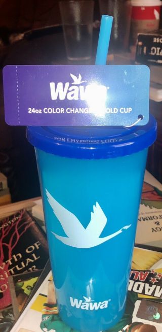 Limited Edition Wawa 24 Oz.  Color Changing Cup Blue Rare Hard To Find