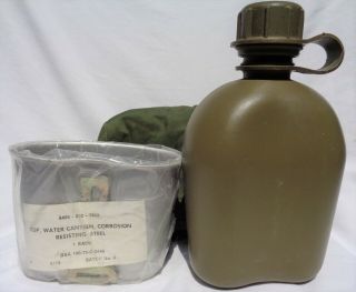 Late Vietnam 1972 Dated Od Plastic Canteen W/ 1973 Cover & In Package Cup