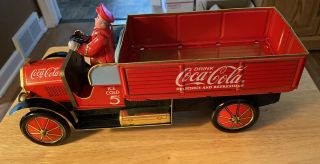 Vintage Coca Cola Brand 1930’s Tin Delivery Truck W/certificate Of Authenticity